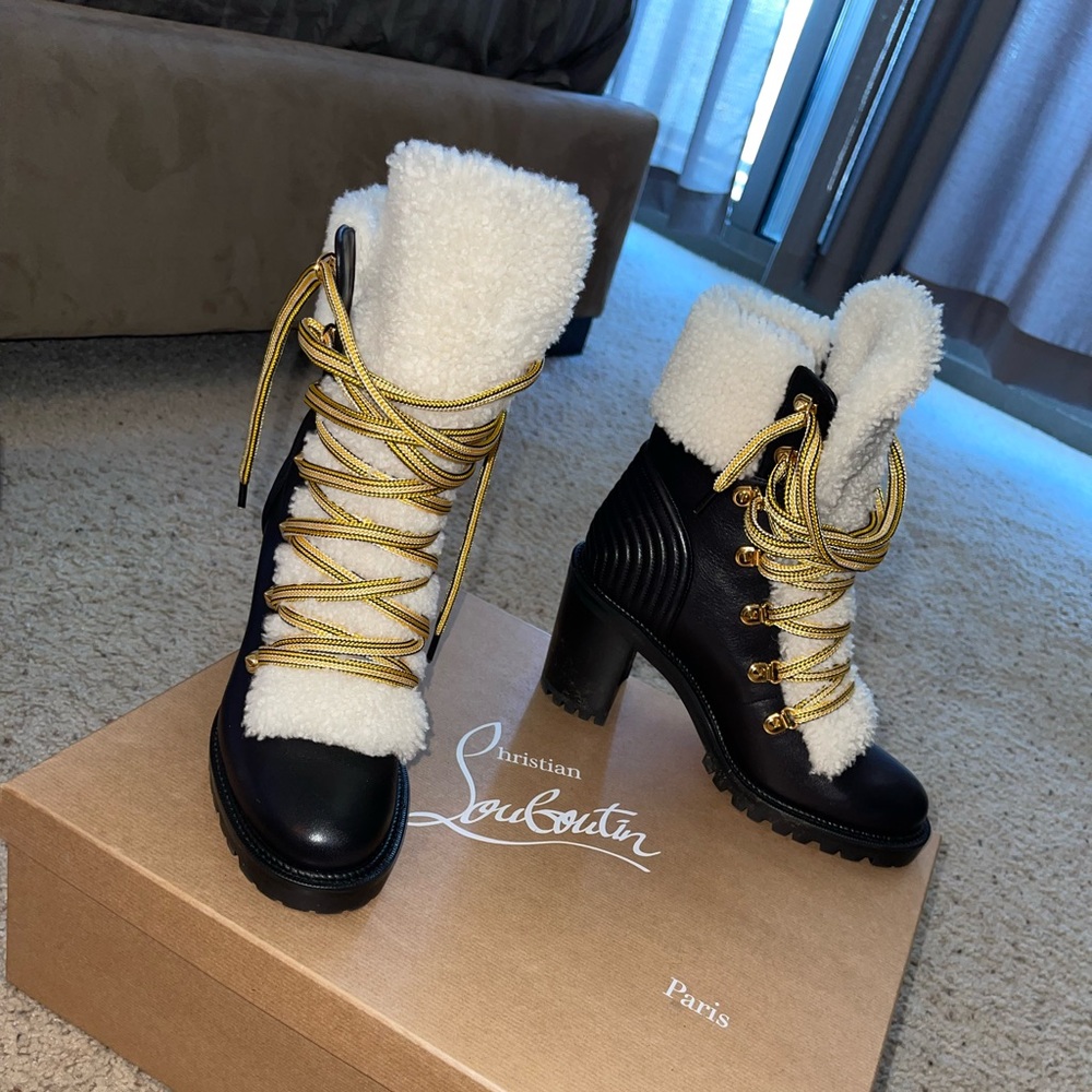 Christian louboutin calf/shearling boot. Size 7.